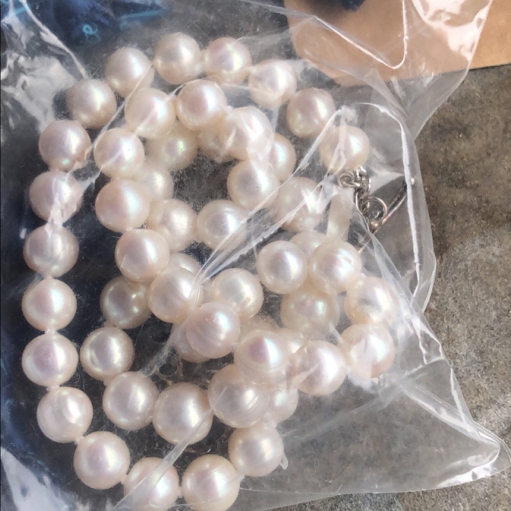 Vantel Pearls
